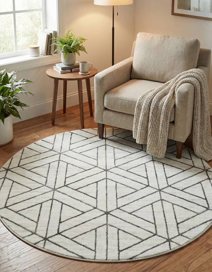 Detail image of 5' x 5' Lattice Trellis Round Rug