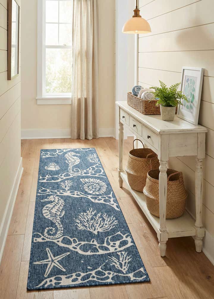 2' x 6' Easy-Clean Coastal Indoor / Outdoor Runner Rug