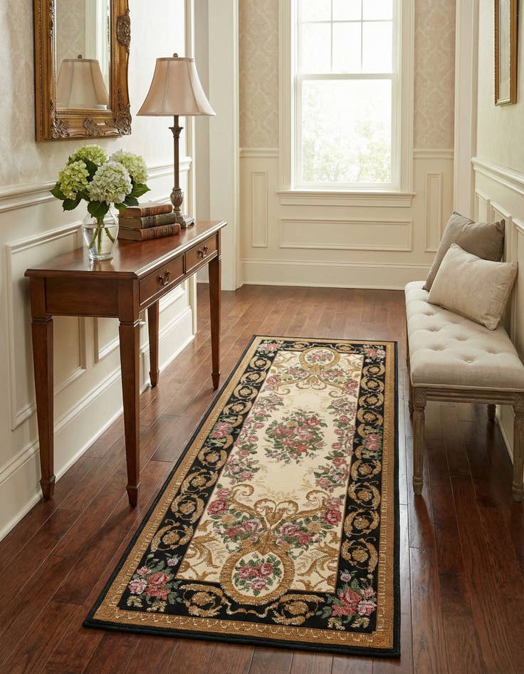 Detail image of 2' x 5' Easy-Clean Traditional Indoor / Outdoor Runner Rug