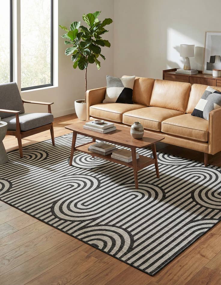 Detail image of 7' x 10'  Washable Modern Indoor / Outdoor Rug