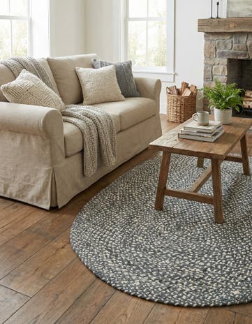5' 1 x 8' Handmade Braided Chindi Oval Rug