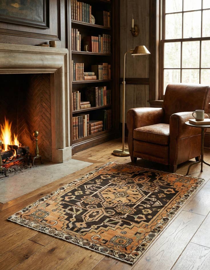 Detail image of  3' 3 x 4' 11 Hamedan Rug