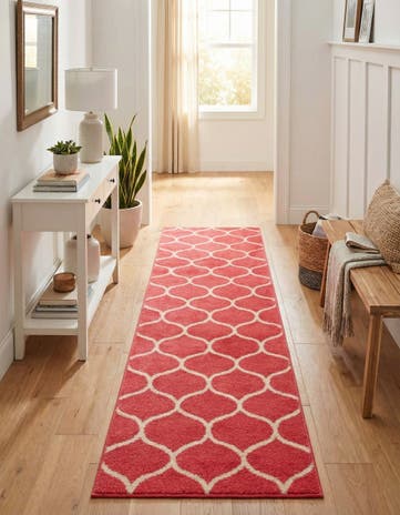 2' x 8' 8 Lattice Frieze Runner Rug