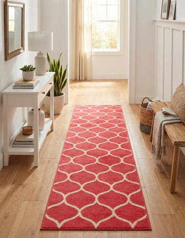 2' x 8' 8 Lattice Frieze Runner Rug