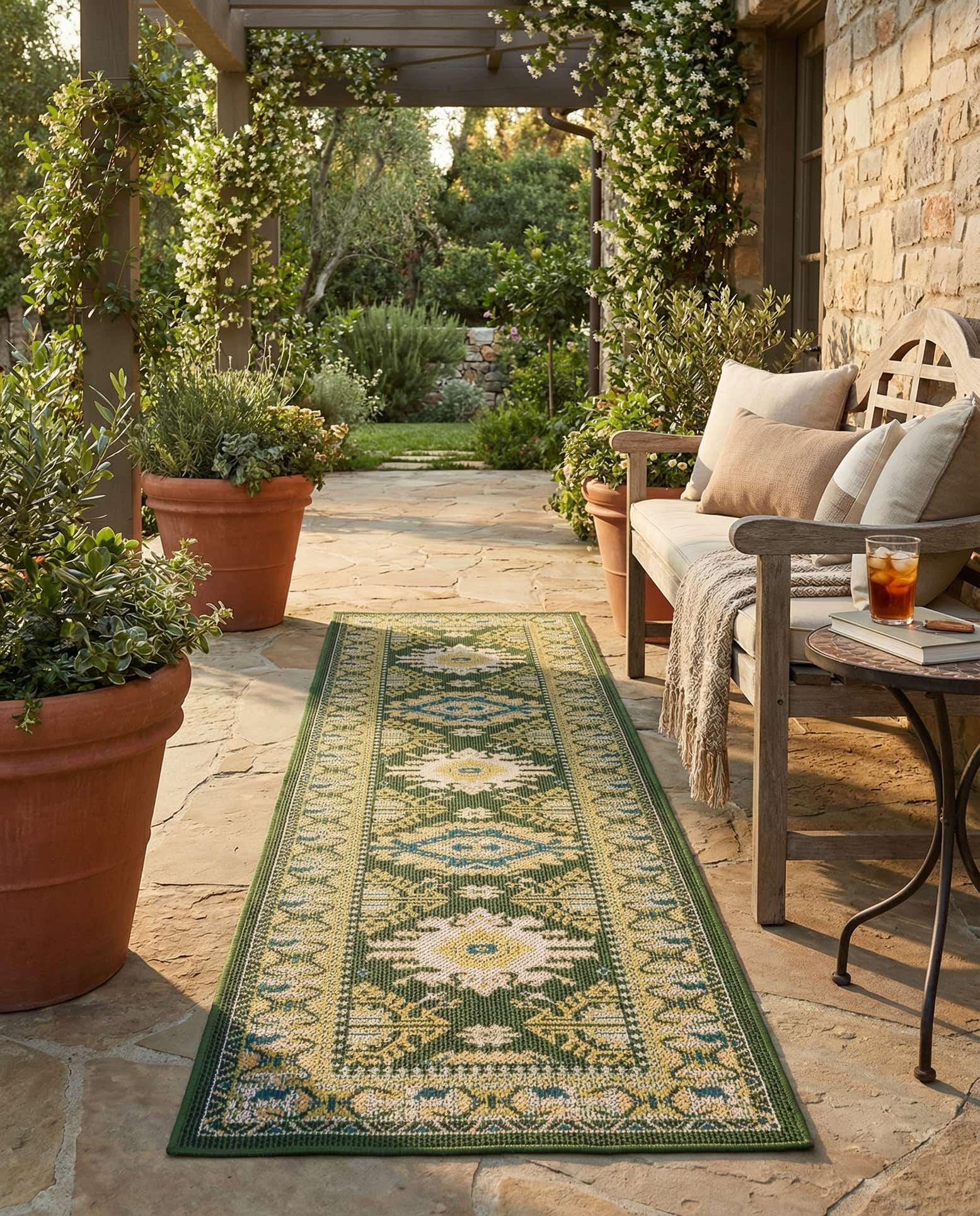 2' 7 x 10' Easy-Clean Baja Indoor / Outdoor Runner Rug