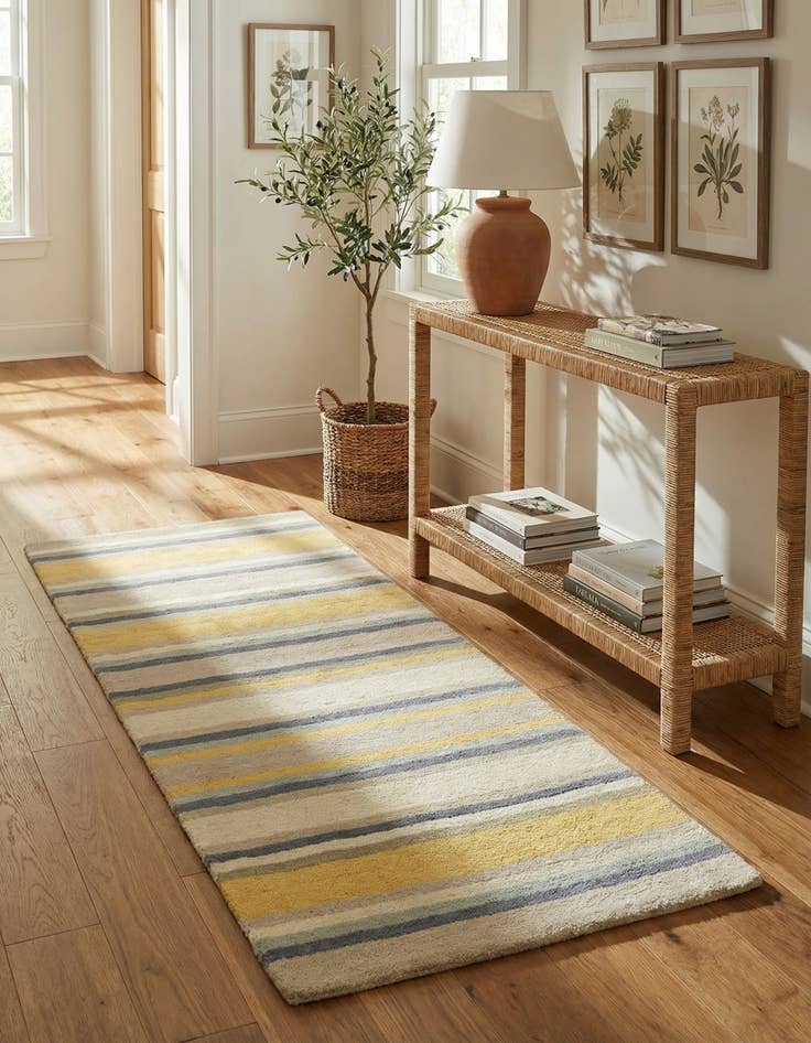 Detail image of  2' 8 x 4' 10 Luna Wool Rug