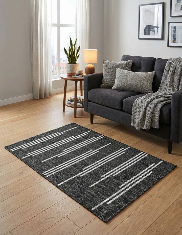 Detail image of  2' x 3'  Washable Modern Indoor / Outdoor Rug