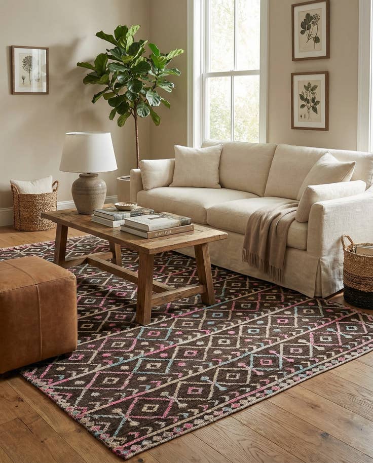 Detail image of 6' 6 x 10' 2 Hand Knotted Darya Wool Rug