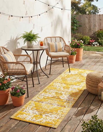 2' x 6' Easy-Clean Vista Breeze Indoor / Outdoor Runner Rug