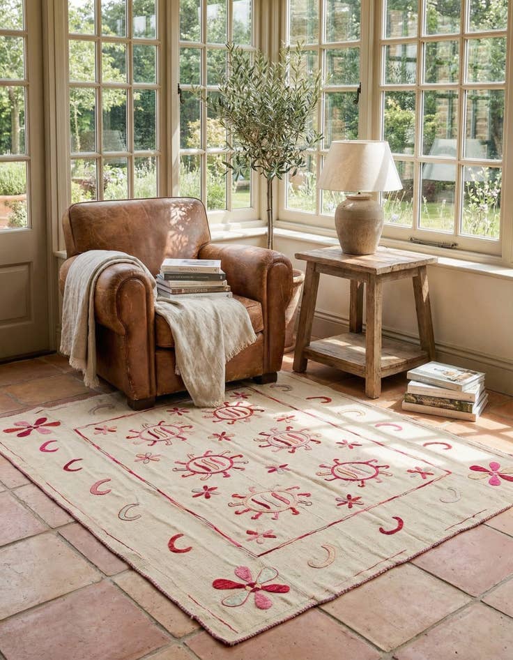 Detail image of 5' 4 x 6' 8  Hand Woven Kilim Suzani Wool Square Rug