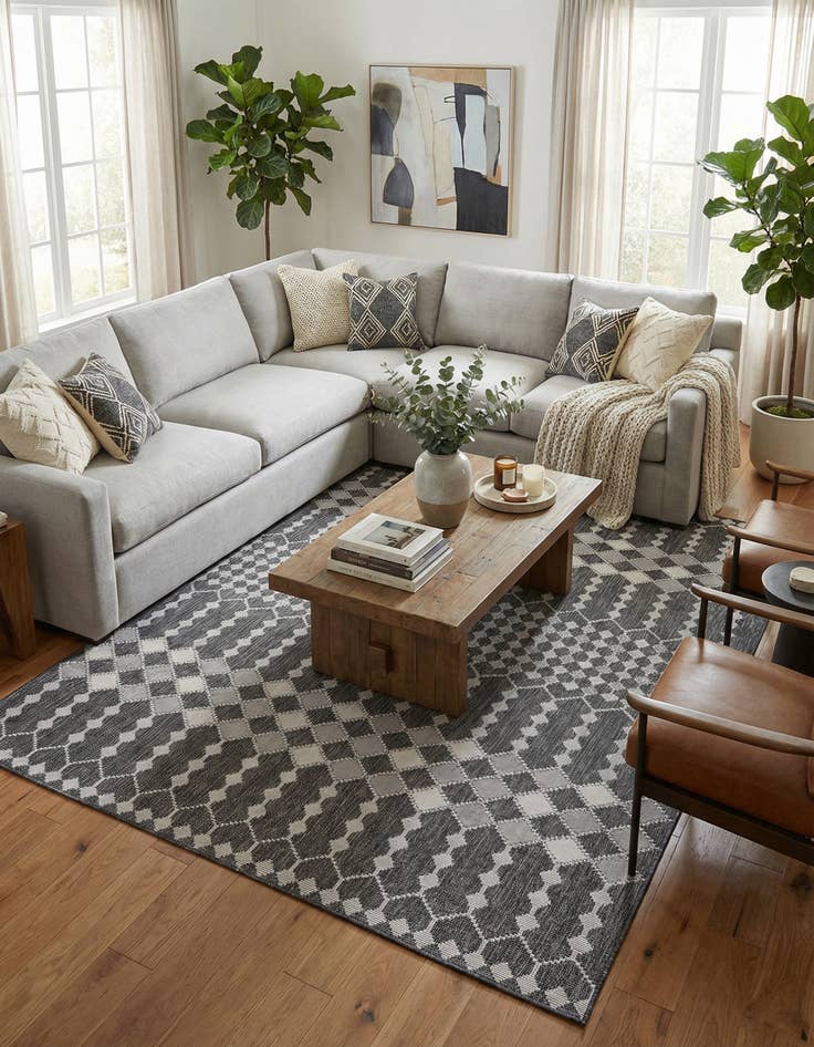 Detail image of 10' x 14'  Washable Trellis Indoor / Outdoor Rug