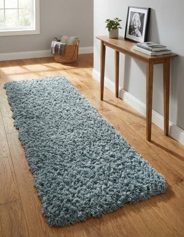2' x 6' Marilyn Monroe™ Shag Runner Rug