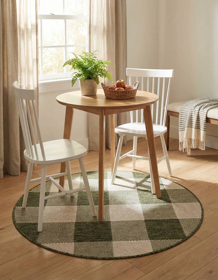 Detail image of 3' x 3'  Washable Checkered Indoor / Outdoor Round Rug