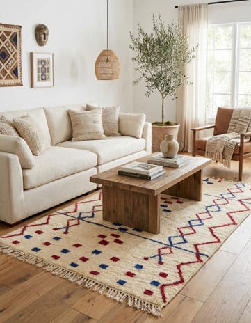 5' 1 x 8' 5 Hand Knotted Moroccan Wool Rug