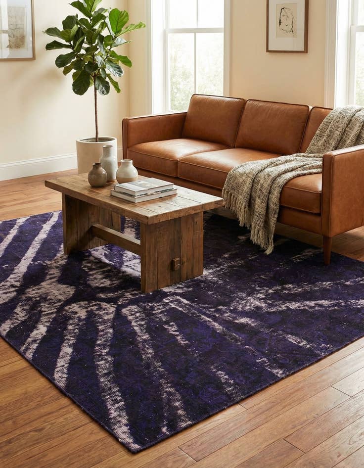 Detail image of 5' 9 x 7'  Hand Knotted Ultra Vintage Persian Wool Rug