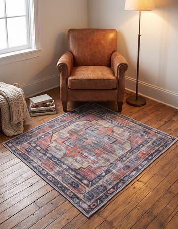 125cm x 125cm Maahru Square Rug