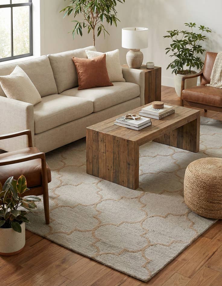 Detail image of 5' x 7' 10 Luna Rug