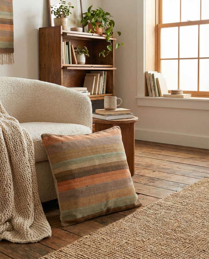 2' 7 x 3' 3 Hand Woven Pillow Wool Square Rug