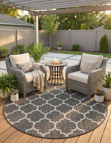 6' x 6' Easy-Clean Trellis Indoor / Outdoor Round Rug