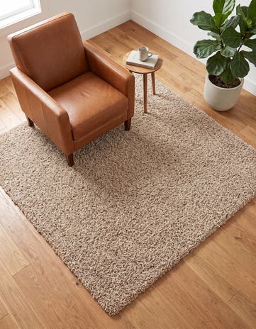 5' 3 x 5' 3 Solid Shag Square Rug