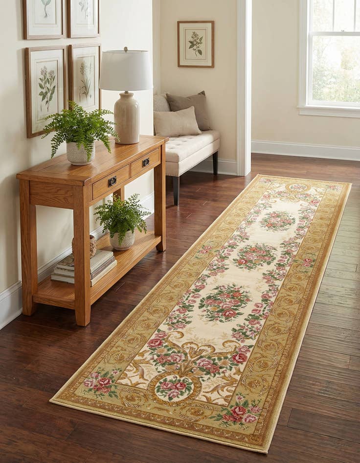 Detail image of  2' 7 x 10'  Washable Traditional Indoor / Outdoor Runner Rug