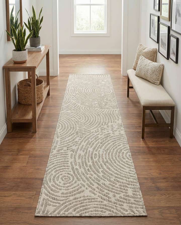 2' x 8' Easy-Clean Modern Indoor / Outdoor Runner Rug