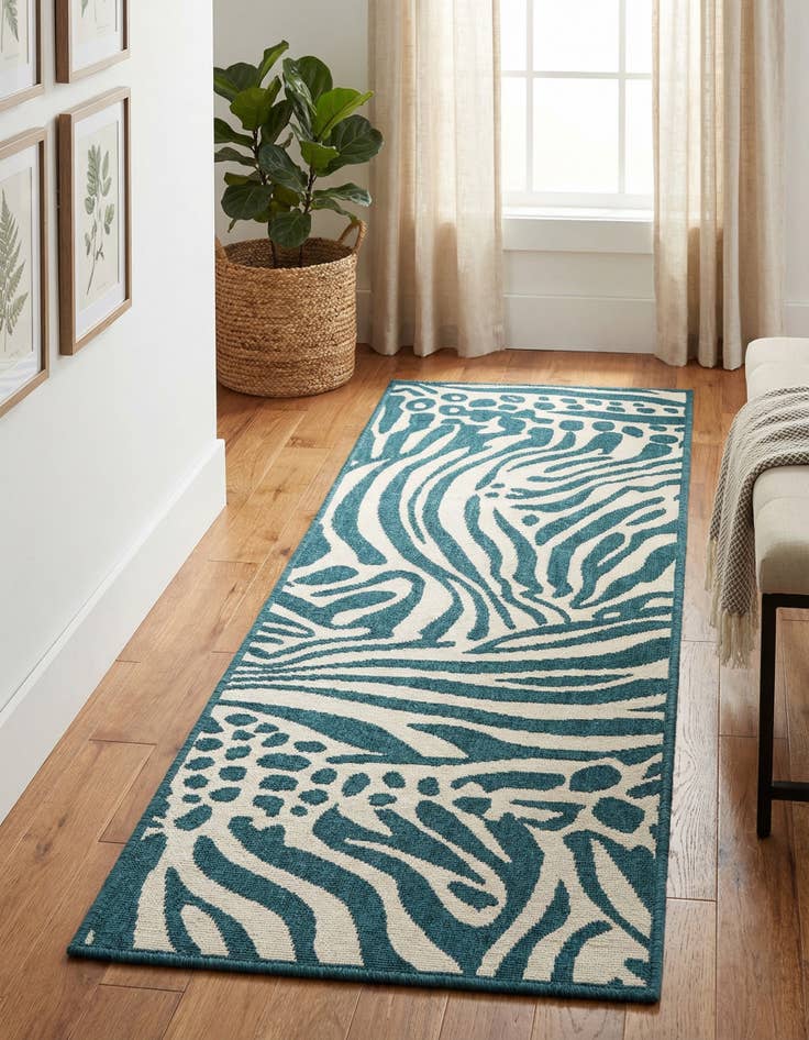 Detail image of 2' x 6' Easy-Clean Safari Indoor / Outdoor Runner Rug