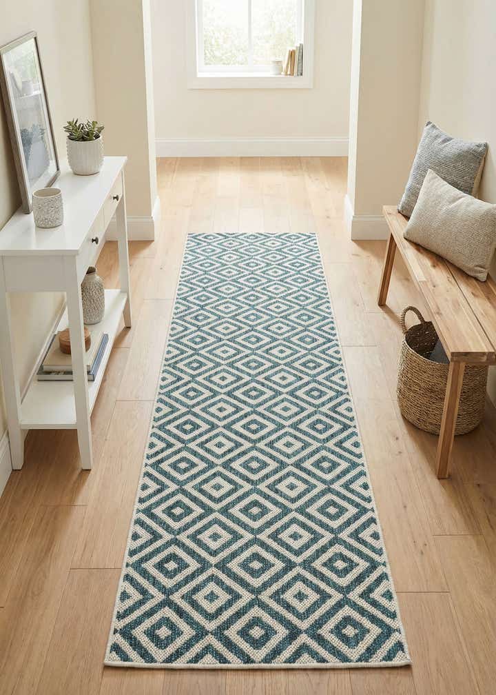 2' x 8' Easy-Clean Jill Zarin Costa Rica Indoor / Outdoor Runner Rug