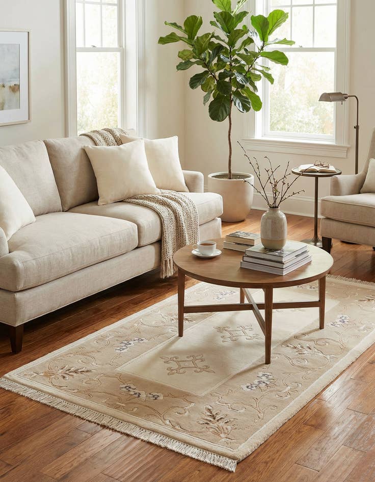 Detail image of 2' 8 x 4' 8  Hand Knotted Darya Wool Rug