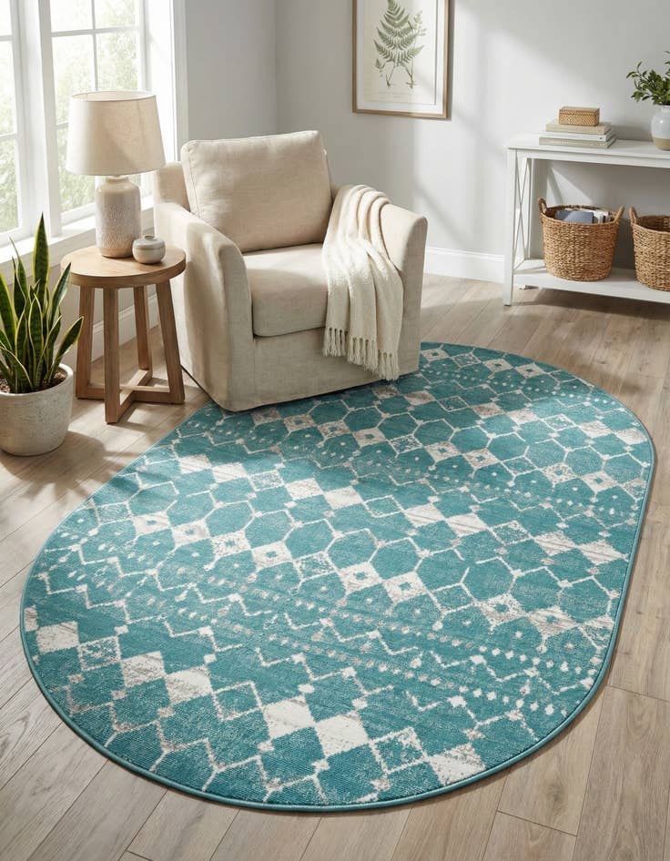 Detail image of 5' 3 x 8' Easy-Clean Lattice Indoor / Outdoor Oval Rug