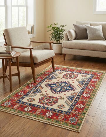 2' 8 x 4' 2 Hand Knotted Kazak Rug