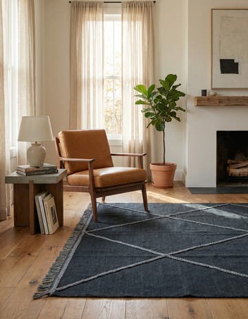 4' 2 x 6' Hand Woven Kilim Modern Wool Rug