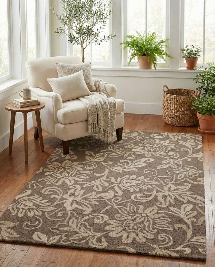 5' x 8' Agra Wool Rug