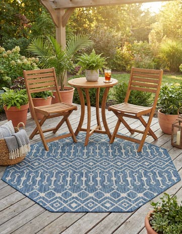 7' x 7' Easy-Clean Lattice Indoor / Outdoor Octagon Rug