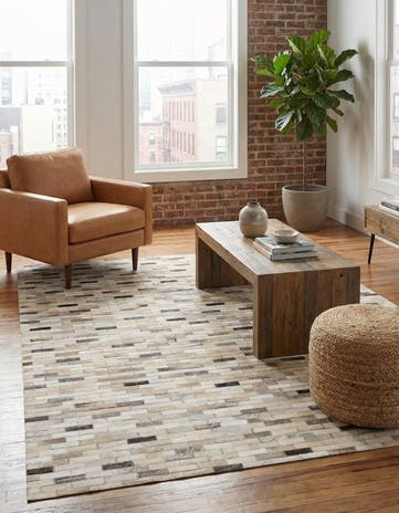 3' 11 x 6' 1 Cowhide Stocks Rug