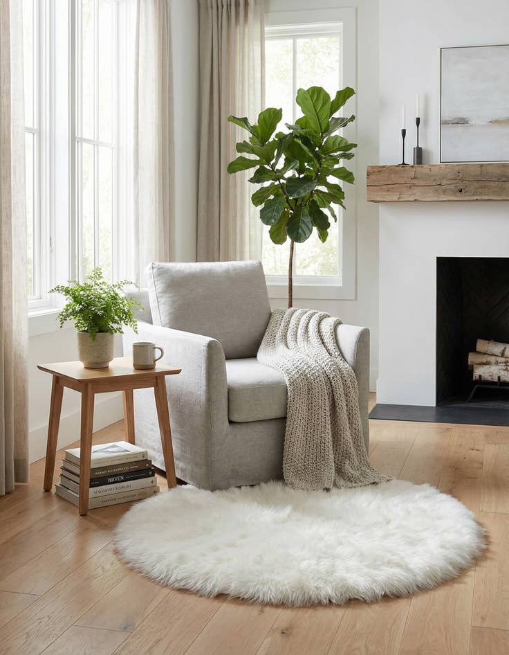 Detail image of 2' x 2' Sheepskin Round Rug