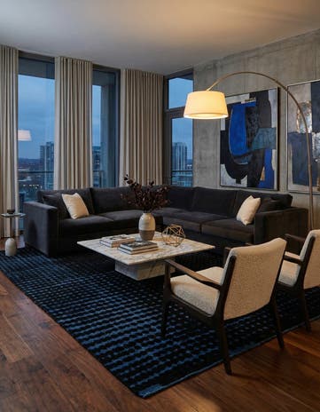 6' 6 x 10' Hand Knotted Darya Wool Rug