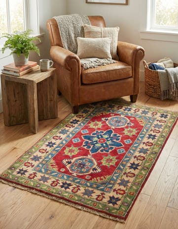 2' 10 x 4' 4 Hand Knotted Kazak Rug