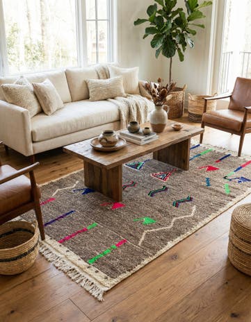 4' 7 x 7' 10 Hand Knotted Moroccan Wool Rug