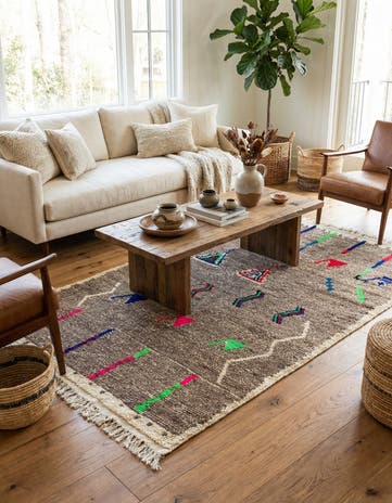 4' 7 x 7' 10 Hand Knotted Moroccan Wool Rug