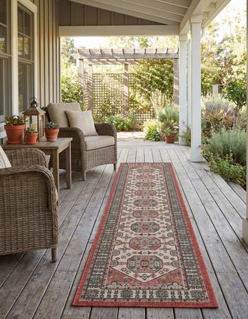 2' x 8' Easy-Clean Traditional Indoor / Outdoor Runner Rug