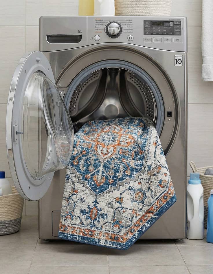 Detail image of 7' 10 x 7' 10  Washable Yara Octagon Rug