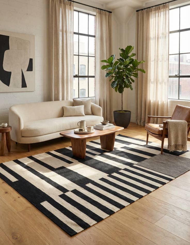 Detail image of 4' 8 x 6' 6  Hand Woven Kilim Modern Wool Rug