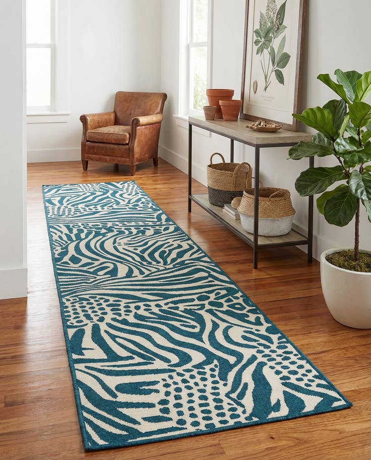 Detail image of 2' 7 x 12' Easy-Clean Safari Indoor / Outdoor Runner Rug