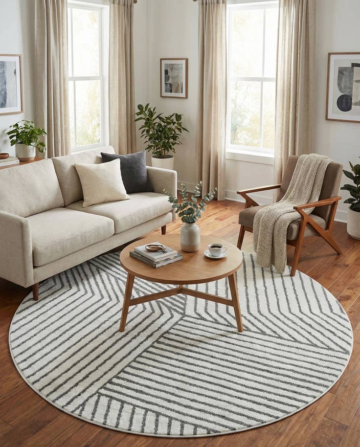 Detail image of 7' 10 x 7' 10 Oslo Round Rug