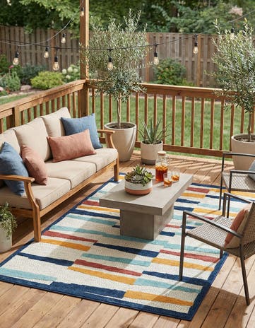5' 3 x 8' Easy-Clean Belize Indoor / Outdoor Rug