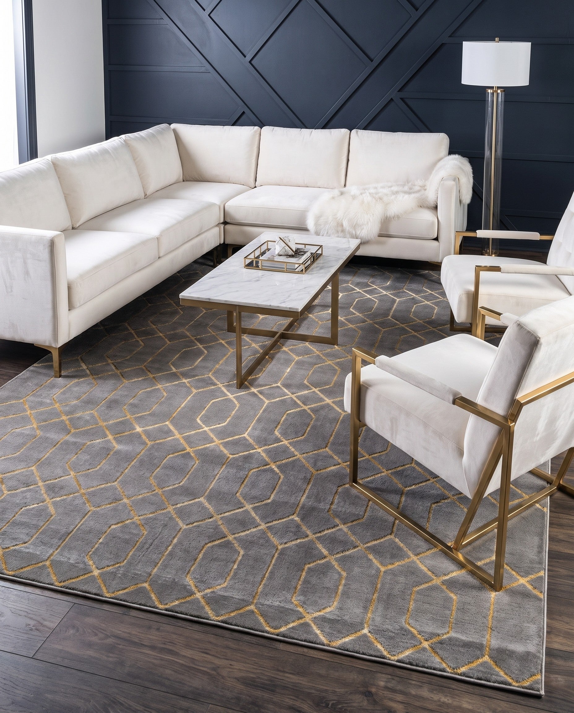 10' x 13' Marilyn Monroe™ Glam Trellis Rug