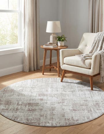 5' 3 x 5' 3 Valencia Round Rug