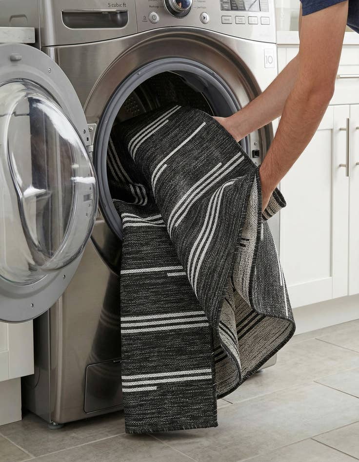 Detail image of 2' 7 x 12'  Washable Modern Indoor / Outdoor Runner Rug