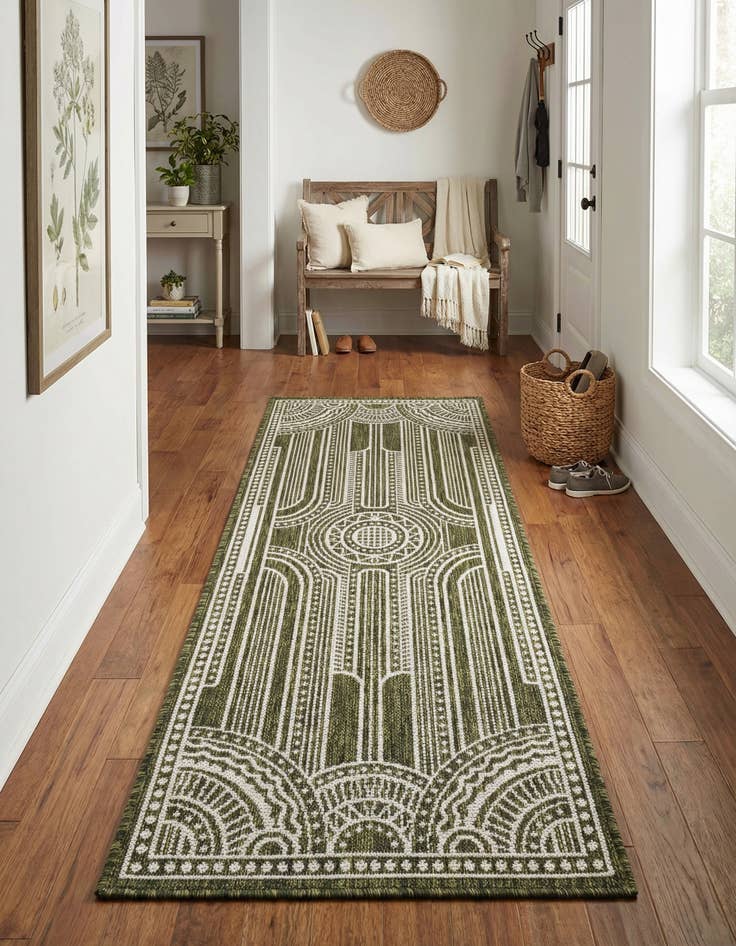 Detail image of 2' x 5' 3 Easy-Clean Traditional Indoor / Outdoor Runner Rug